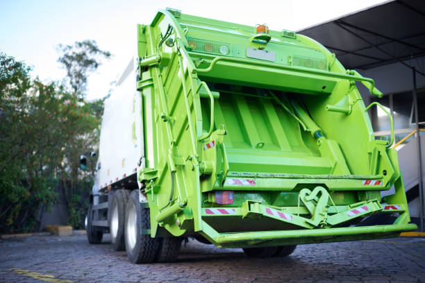 Best Construction Debris Removal  in Woodlawn, OH