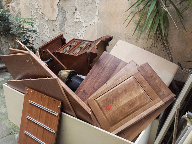 Best Commercial Cleanout Services  in Woodlawn, OH